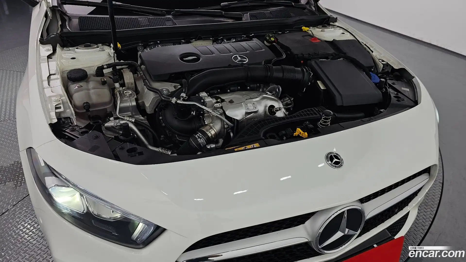 A-Class Mercedes-Benz 2021.8-OUTER-006