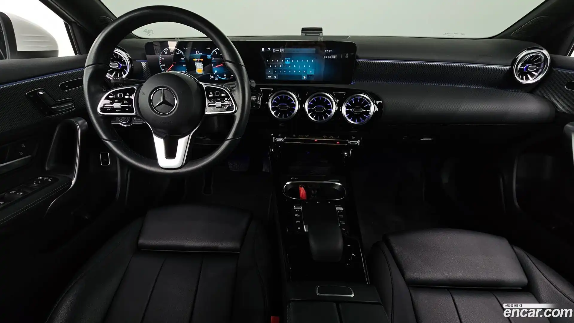 A-Class Mercedes-Benz 2021.8-INNER-007
