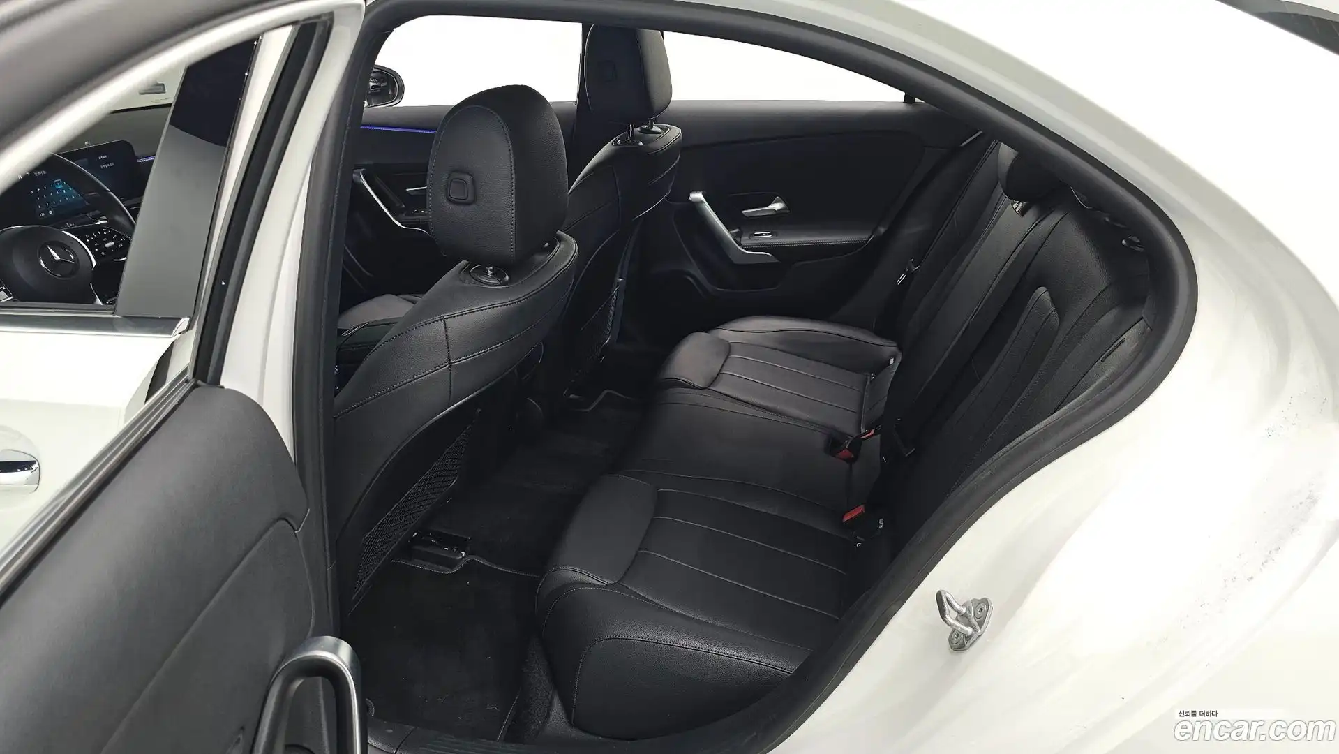 A-Class Mercedes-Benz 2021.8-OPTION-016