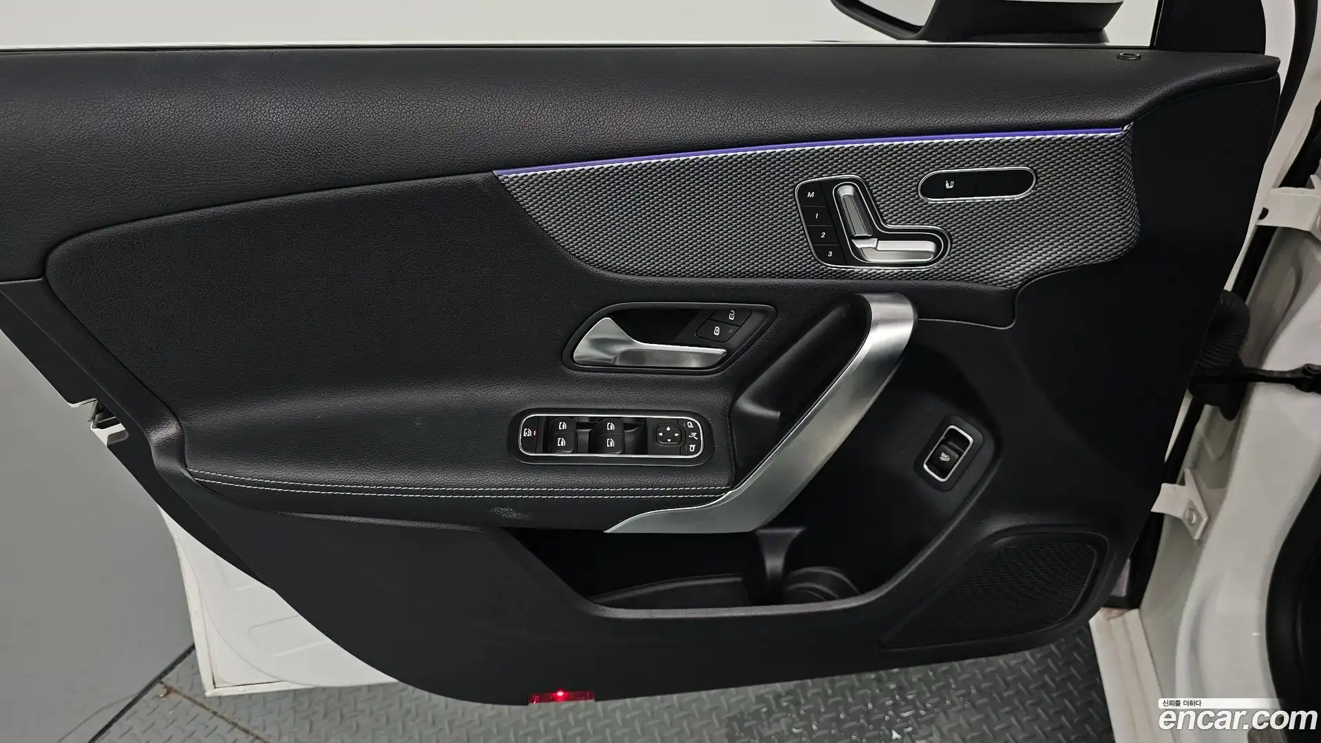 A-Class Mercedes-Benz 2021.8-INNER-034