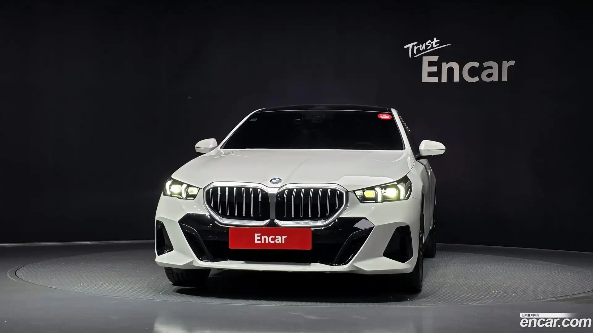 5-Series BMW 2025.9-OUTER-003