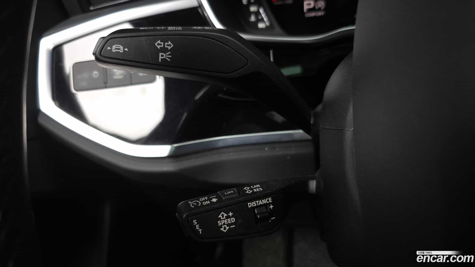 Q3 Audi 2023.2-OPTION-020