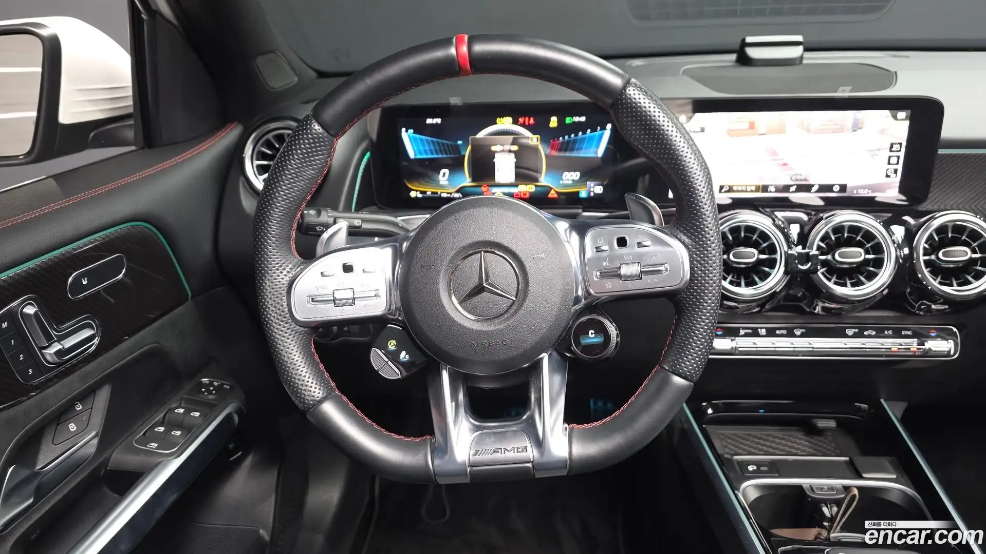 GLB-Class Mercedes-Benz 2023.8-OPTION-016