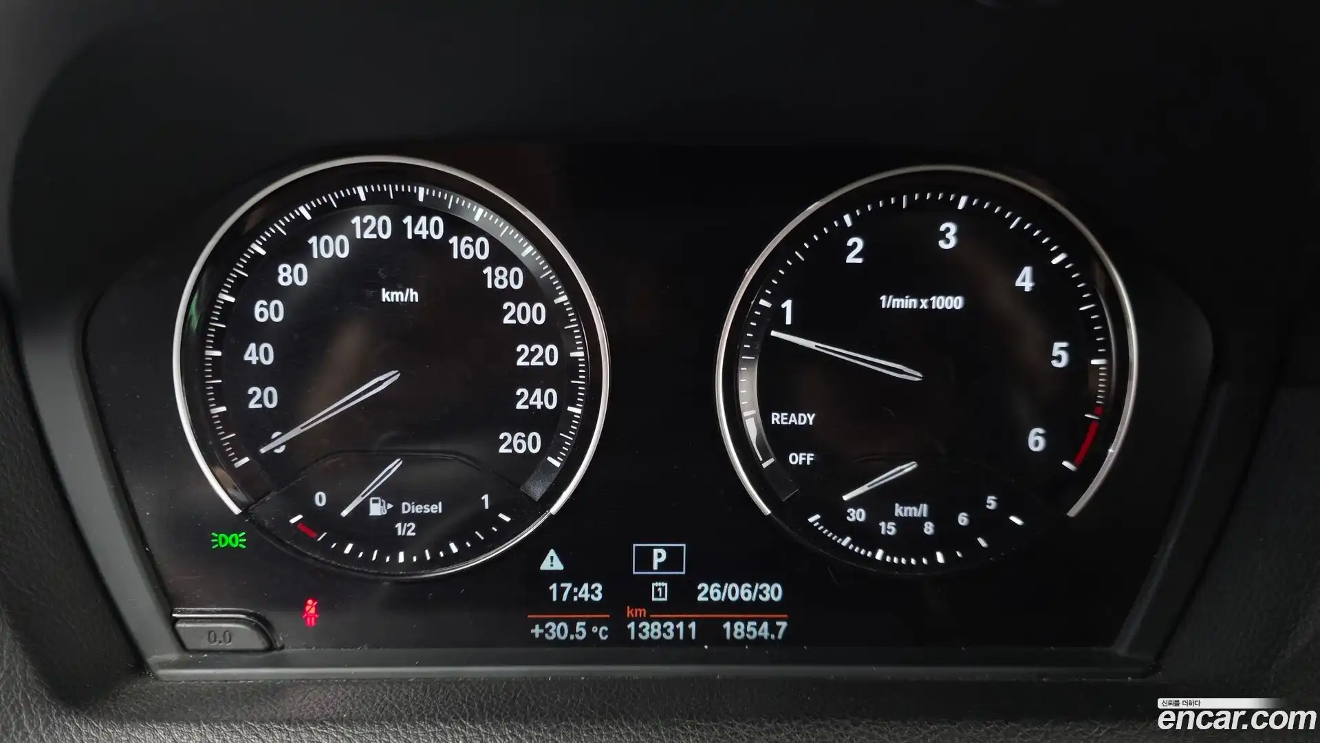 1-Series BMW 2018.10-INNER-008