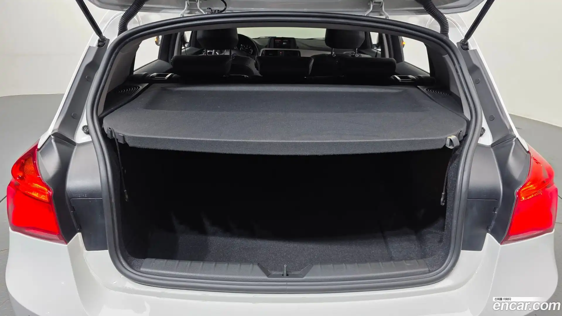 1-Series BMW 2018.10-OPTION-024
