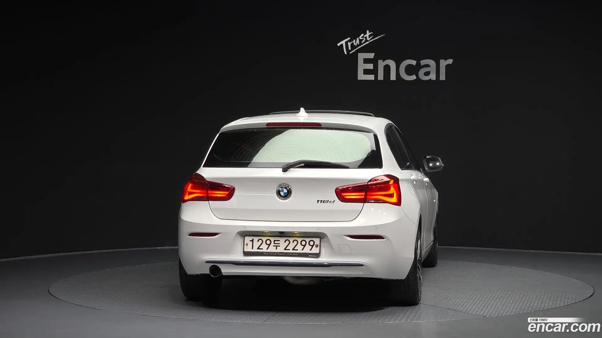 1-Series BMW 2018.11-OUTER-004