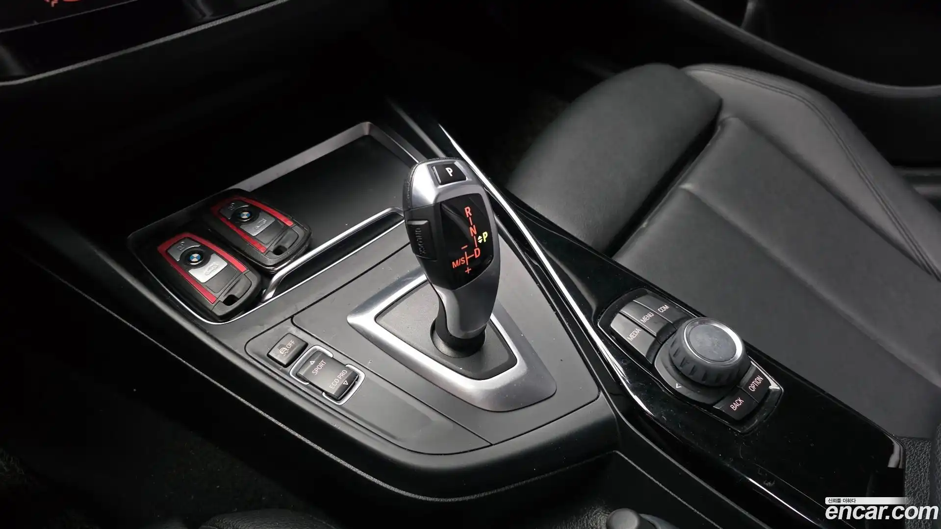 1-Series BMW 2018.11-INNER-009
