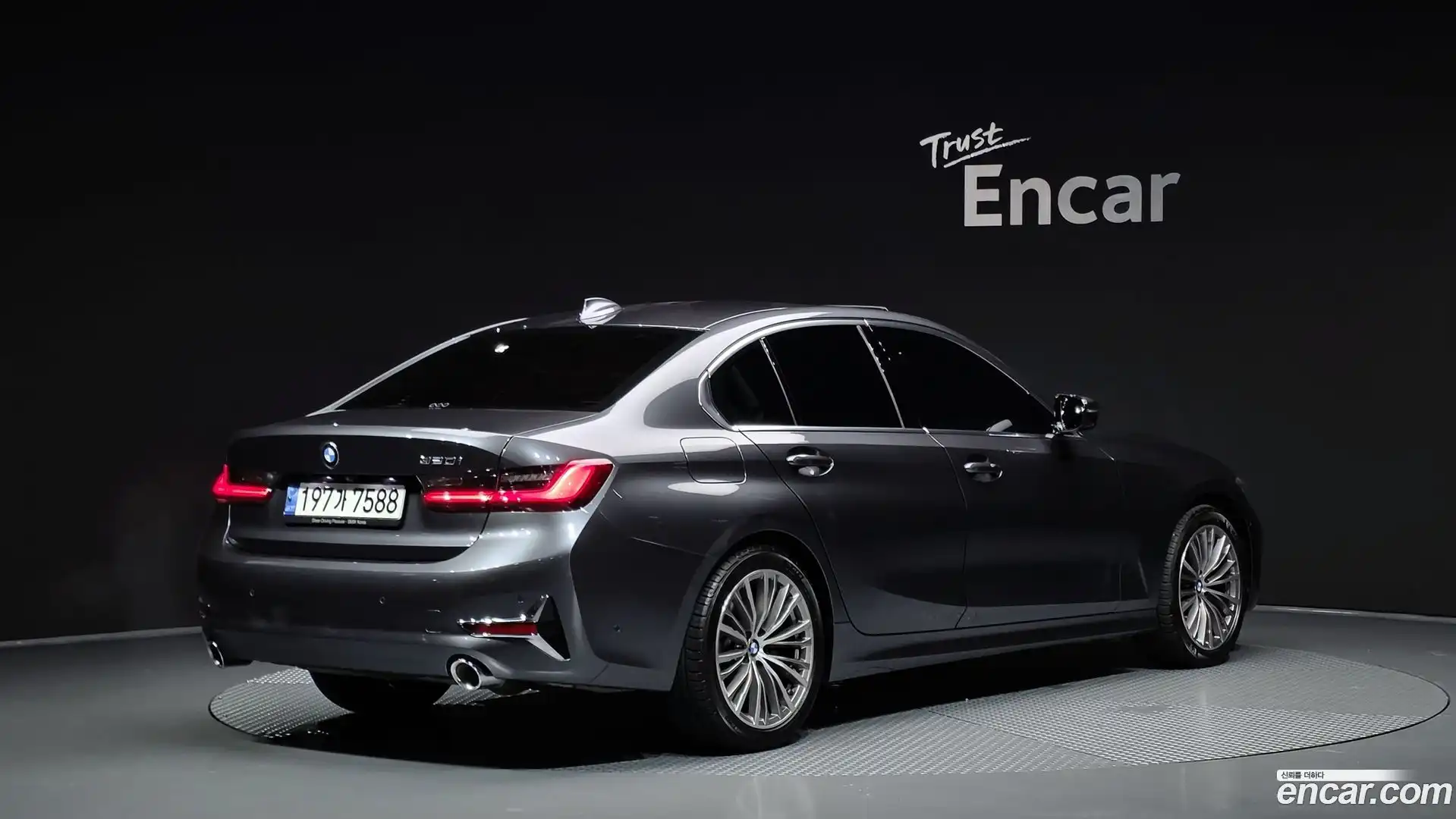 3-Series BMW 2021.3-OUTER-002