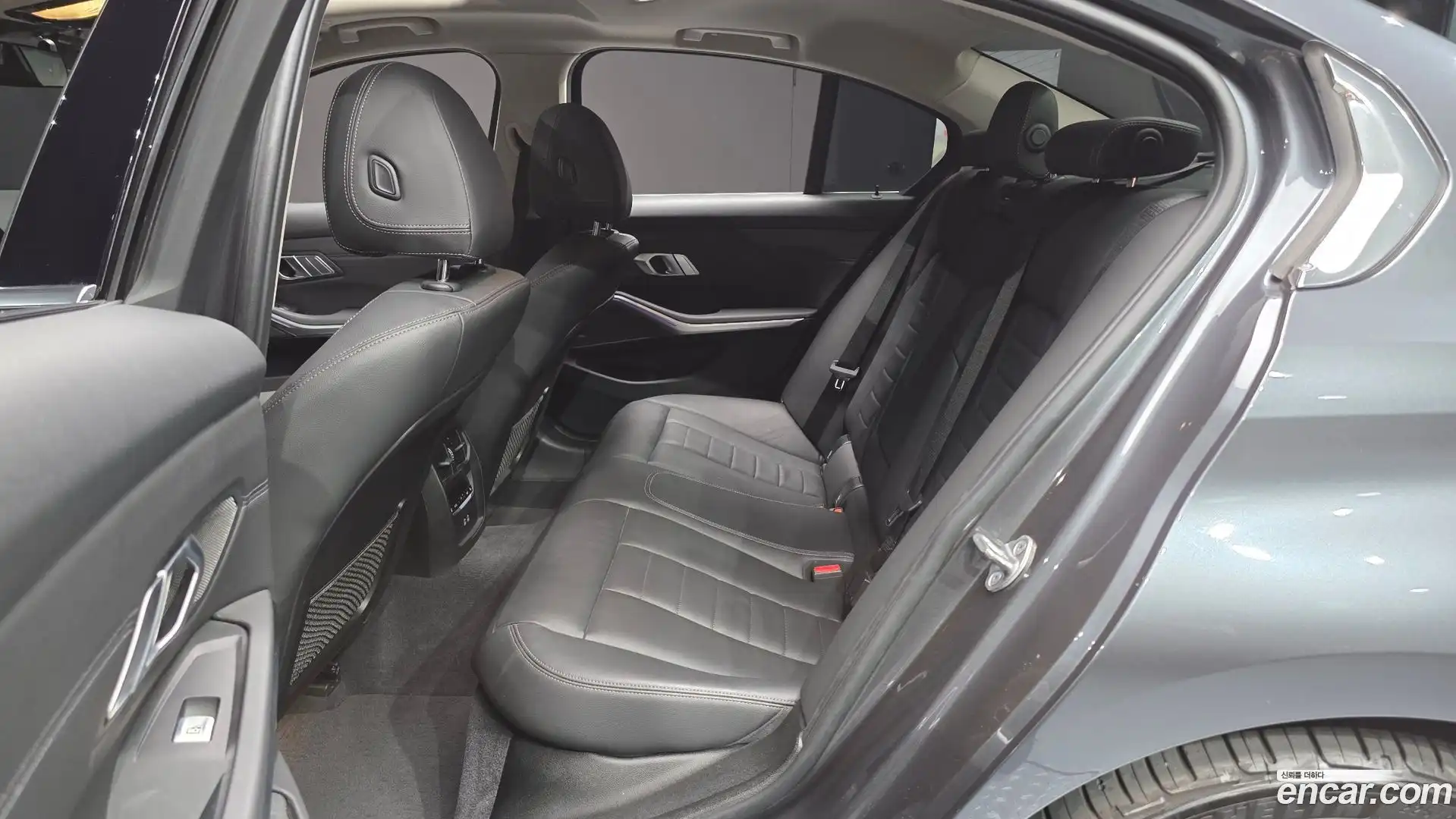 3-Series BMW 2021.3-OPTION-016