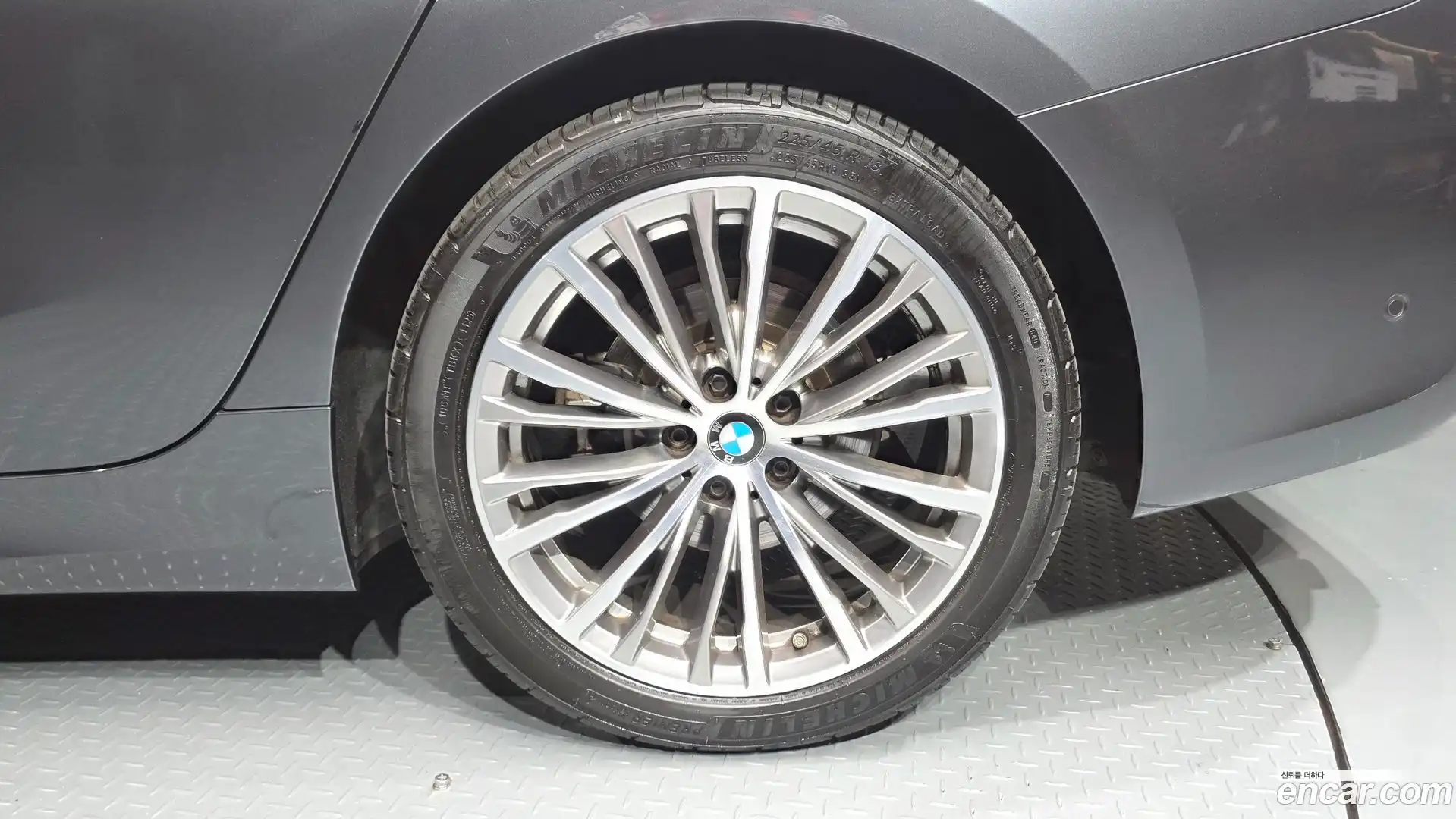 3-Series BMW 2021.3-OUTER-031