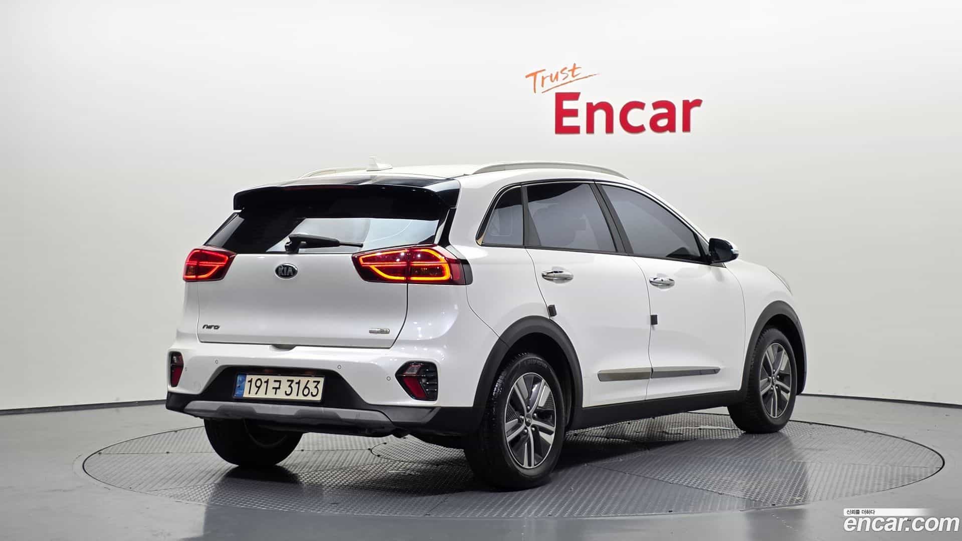 Niro Kia 2021.1-OUTER-002