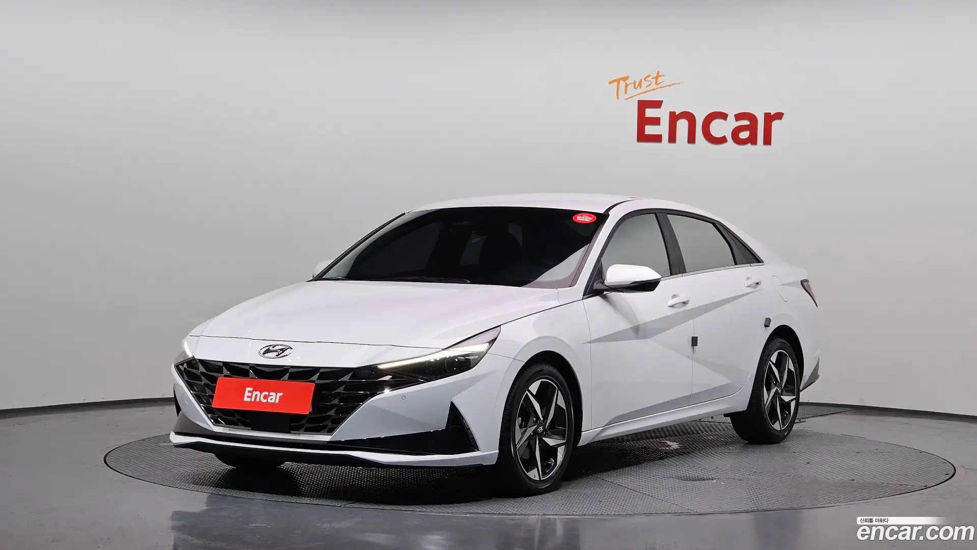 AVANTE Hyundai 2021.0-OUTER-001