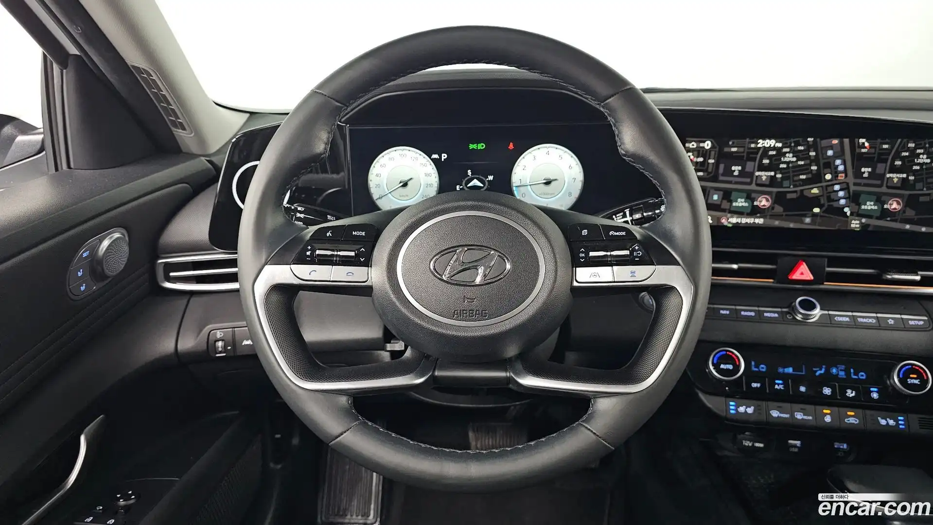 AVANTE Hyundai 2021.0-OPTION-017