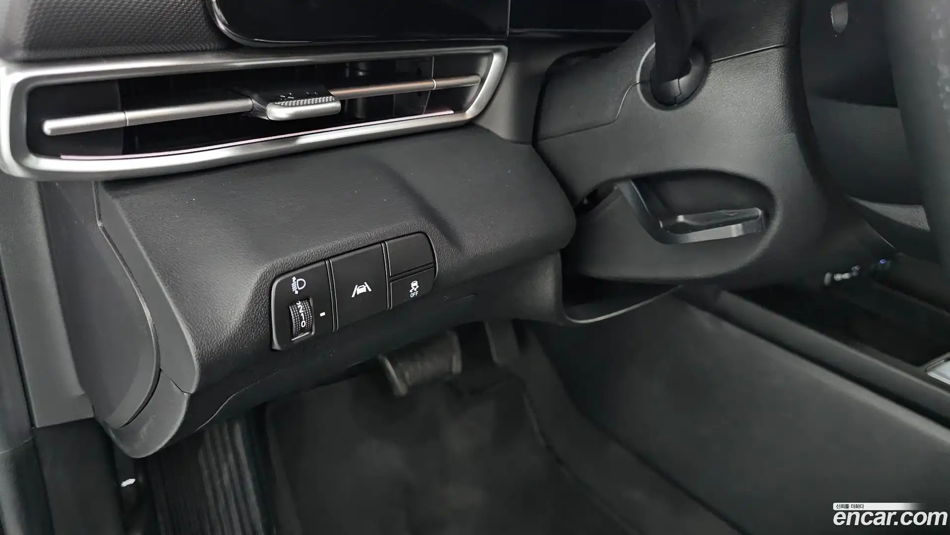AVANTE Hyundai 2021.0-OPTION-021