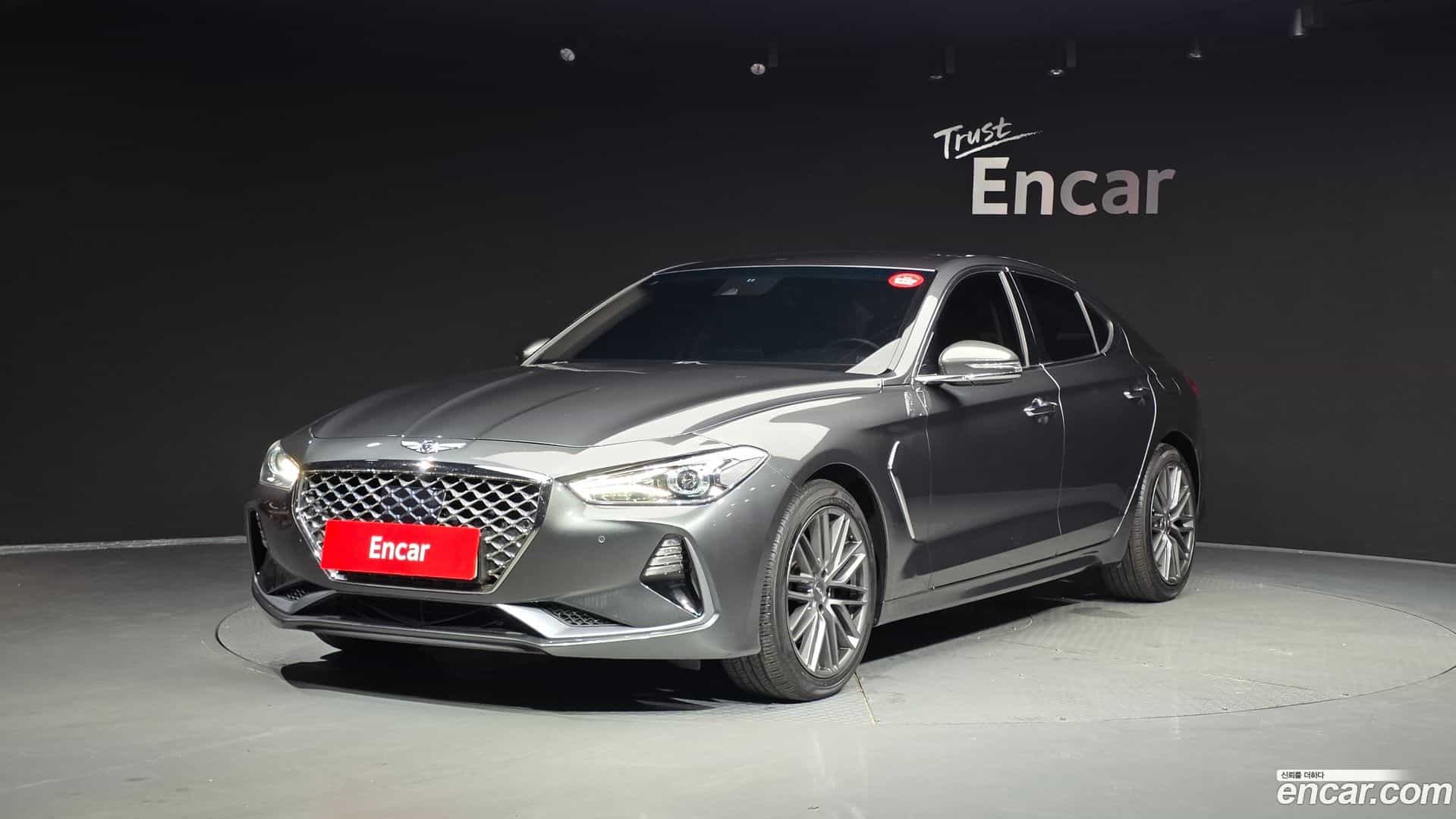 G70 Genesis 2017.10-OUTER-001