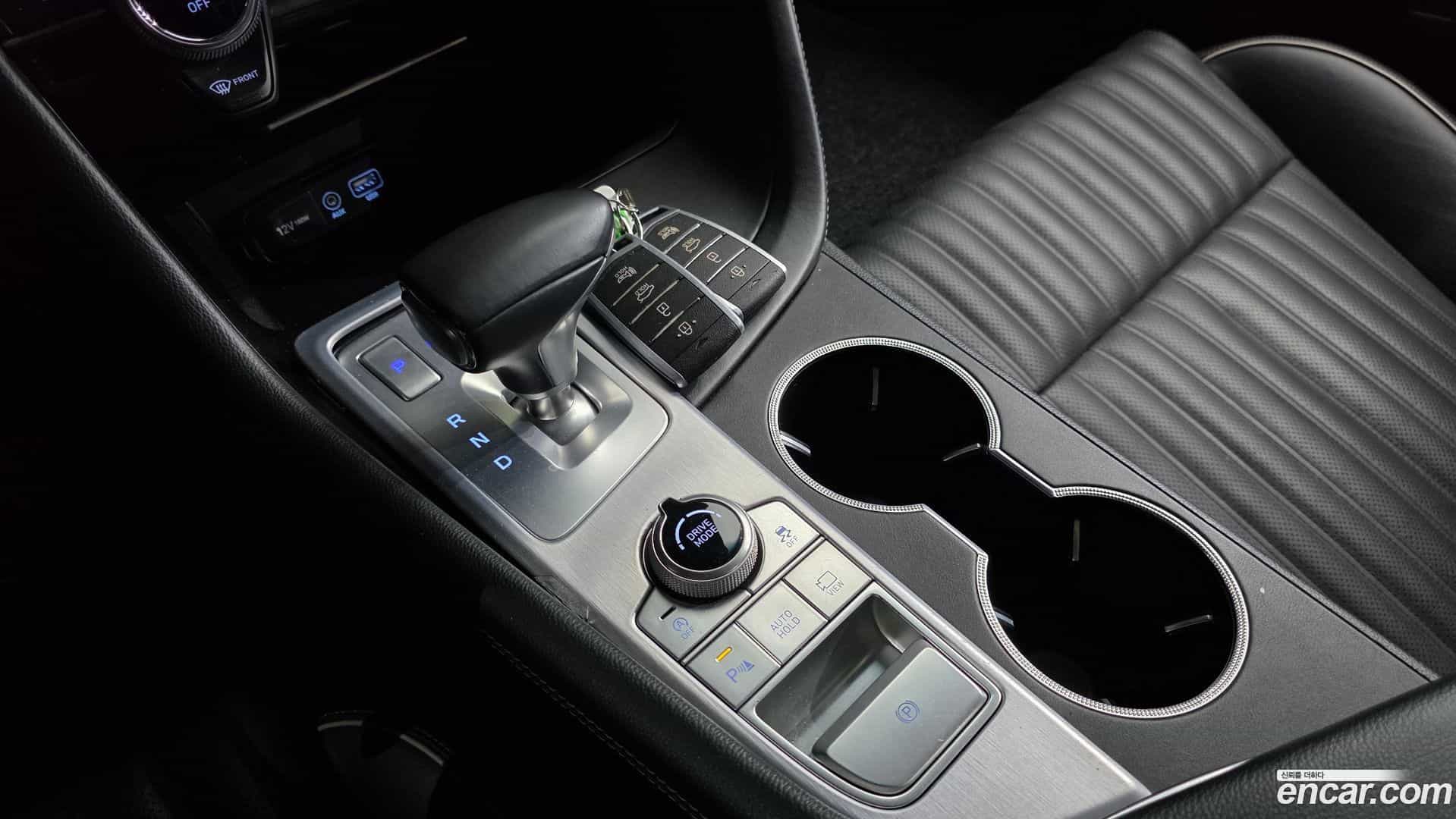 G70 Genesis 2017.10-INNER-009