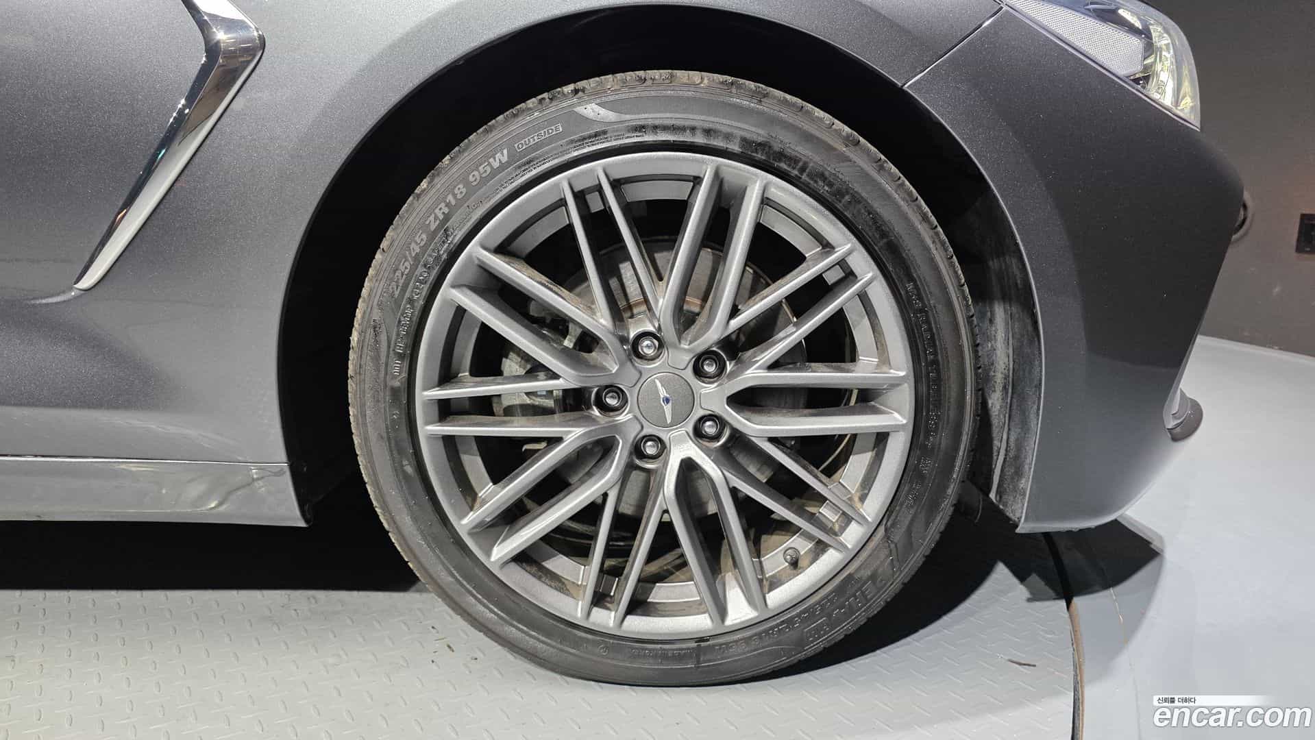G70 Genesis 2017.10-OUTER-031
