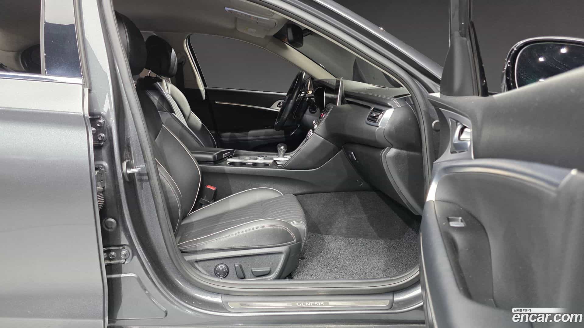 G70 Genesis 2017.10-INNER-036