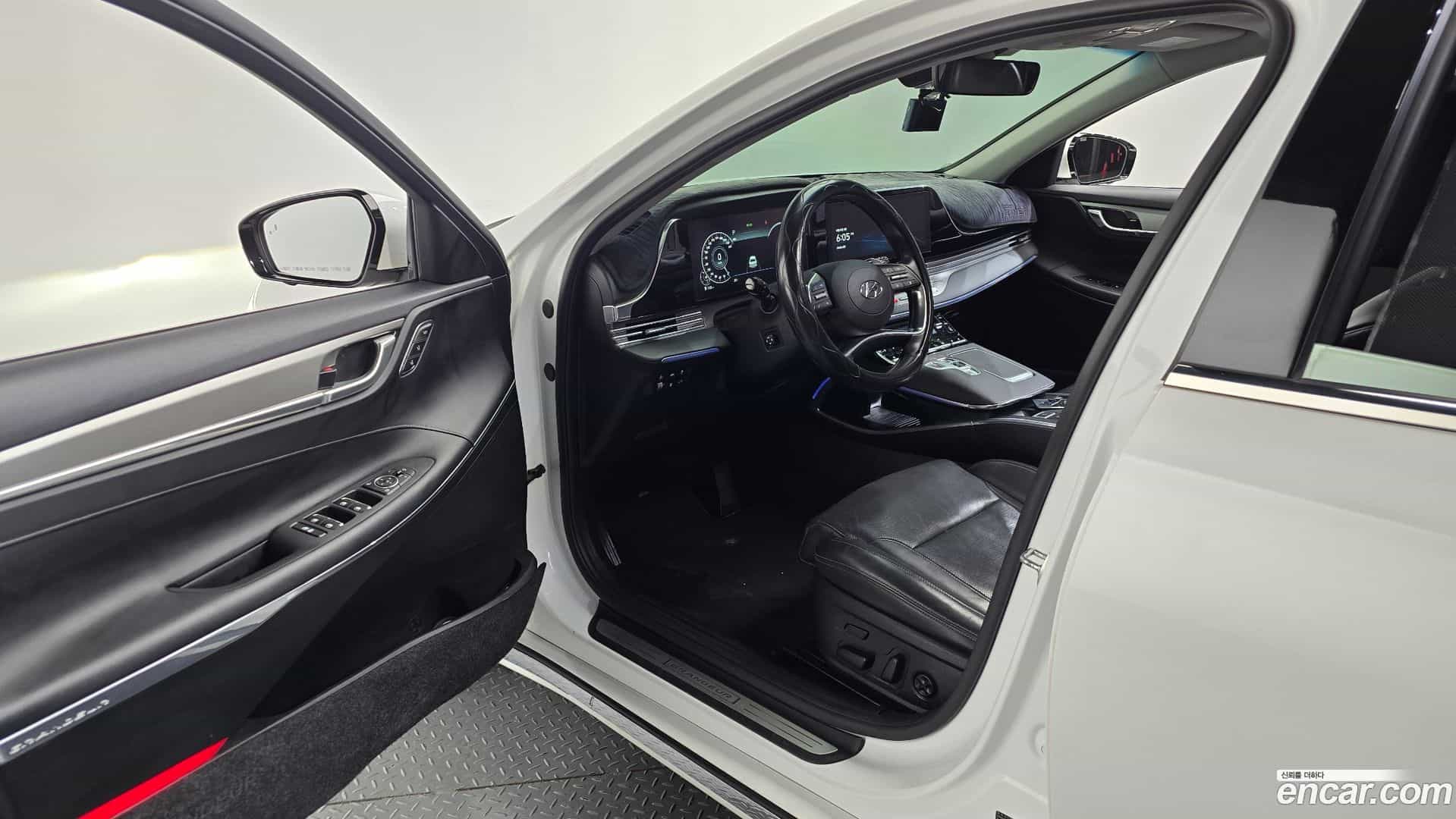 Grandeur Hyundai 2020.8-INNER-010