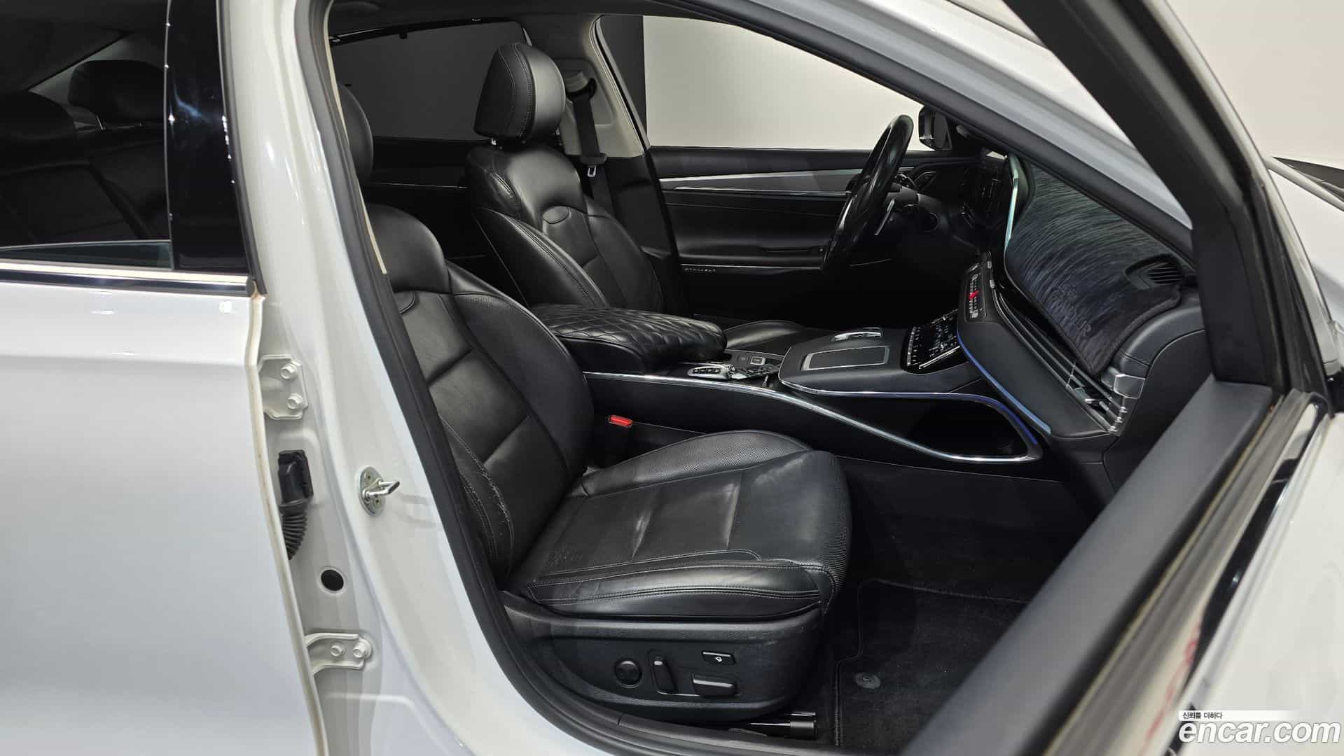 Grandeur Hyundai 2020.8-INNER-036