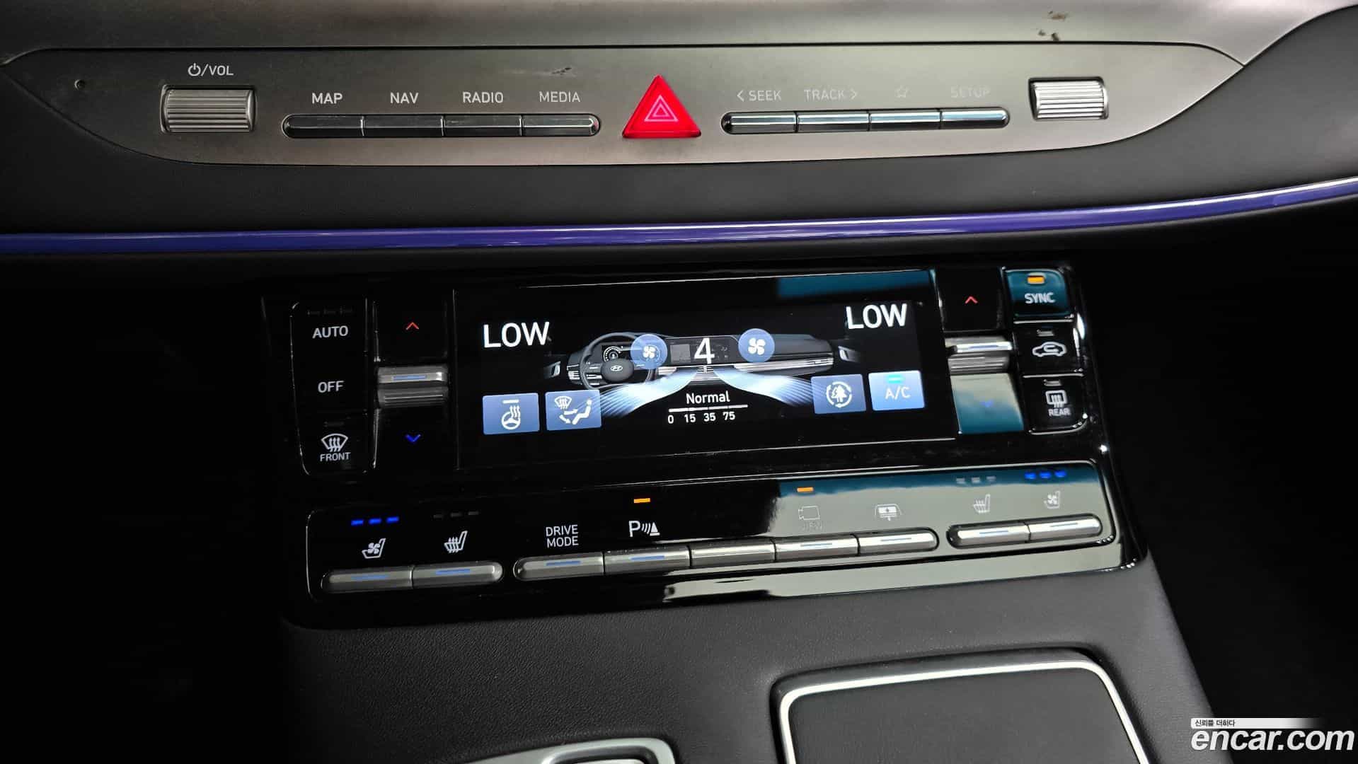 Grandeur Hyundai 2020.8-OPTION-044