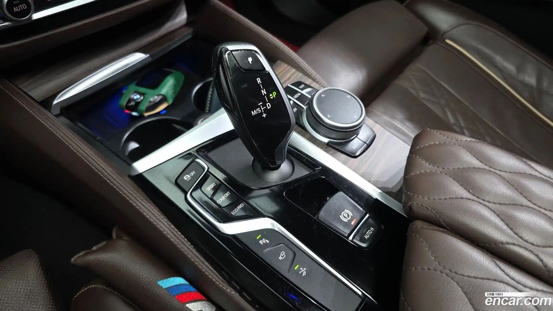 Gran Turismo BMW 2020.0-INNER-009