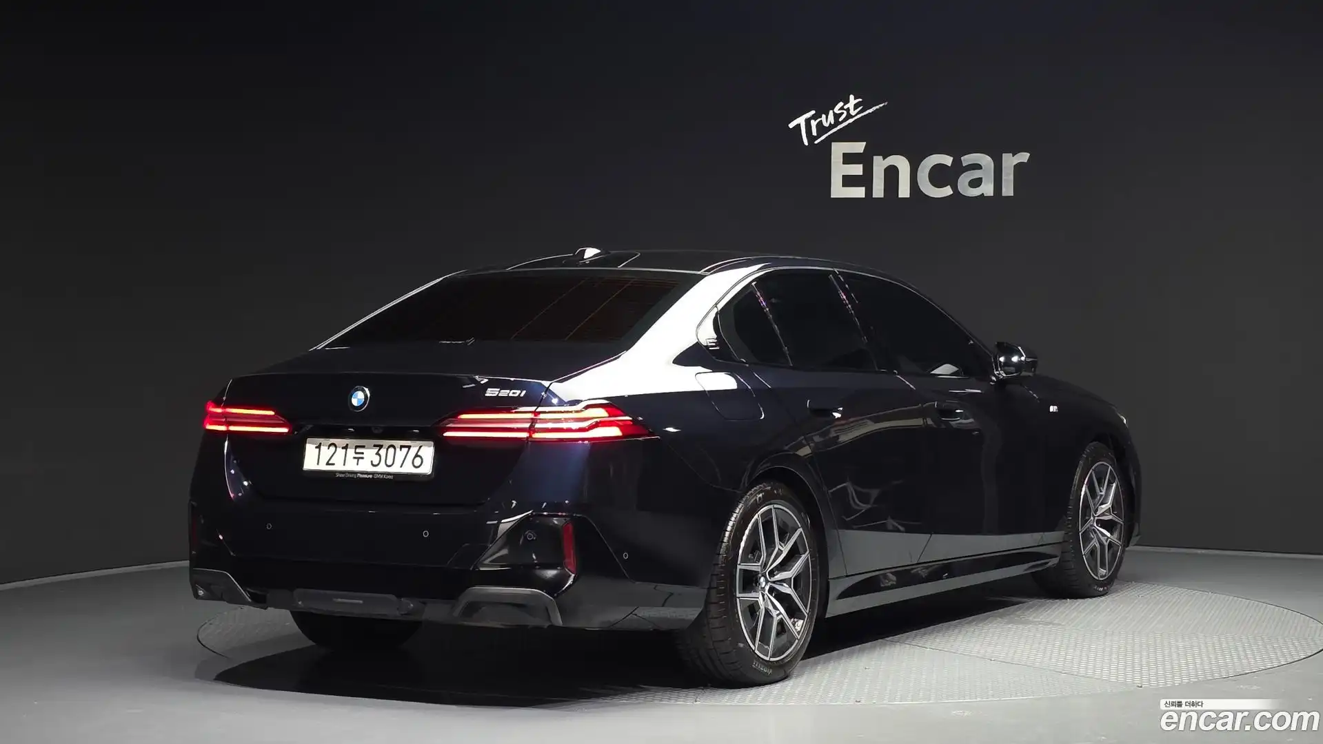 5-Series BMW 2024.11-OUTER-002