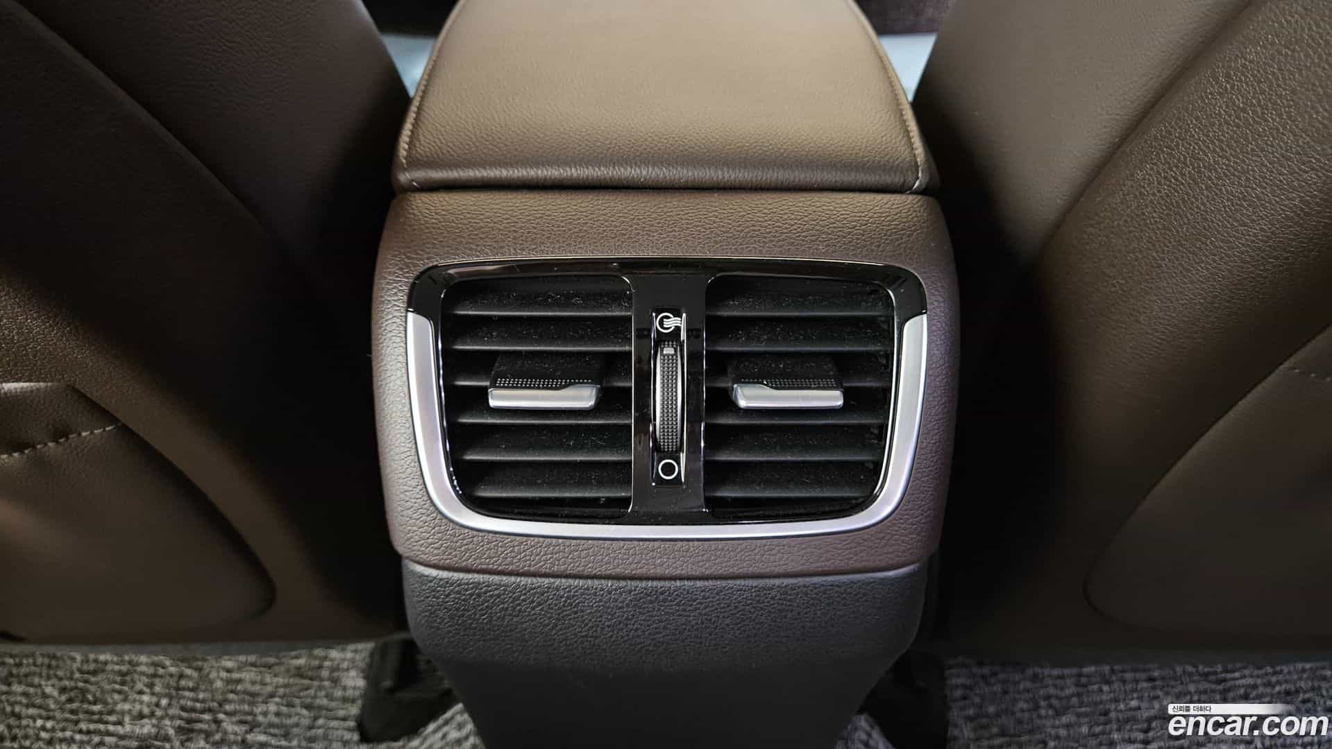 Grandeur Hyundai 2019.7-OPTION-023