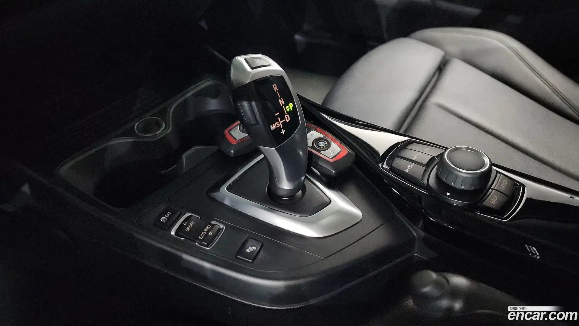 1-Series BMW 2016.5-INNER-009