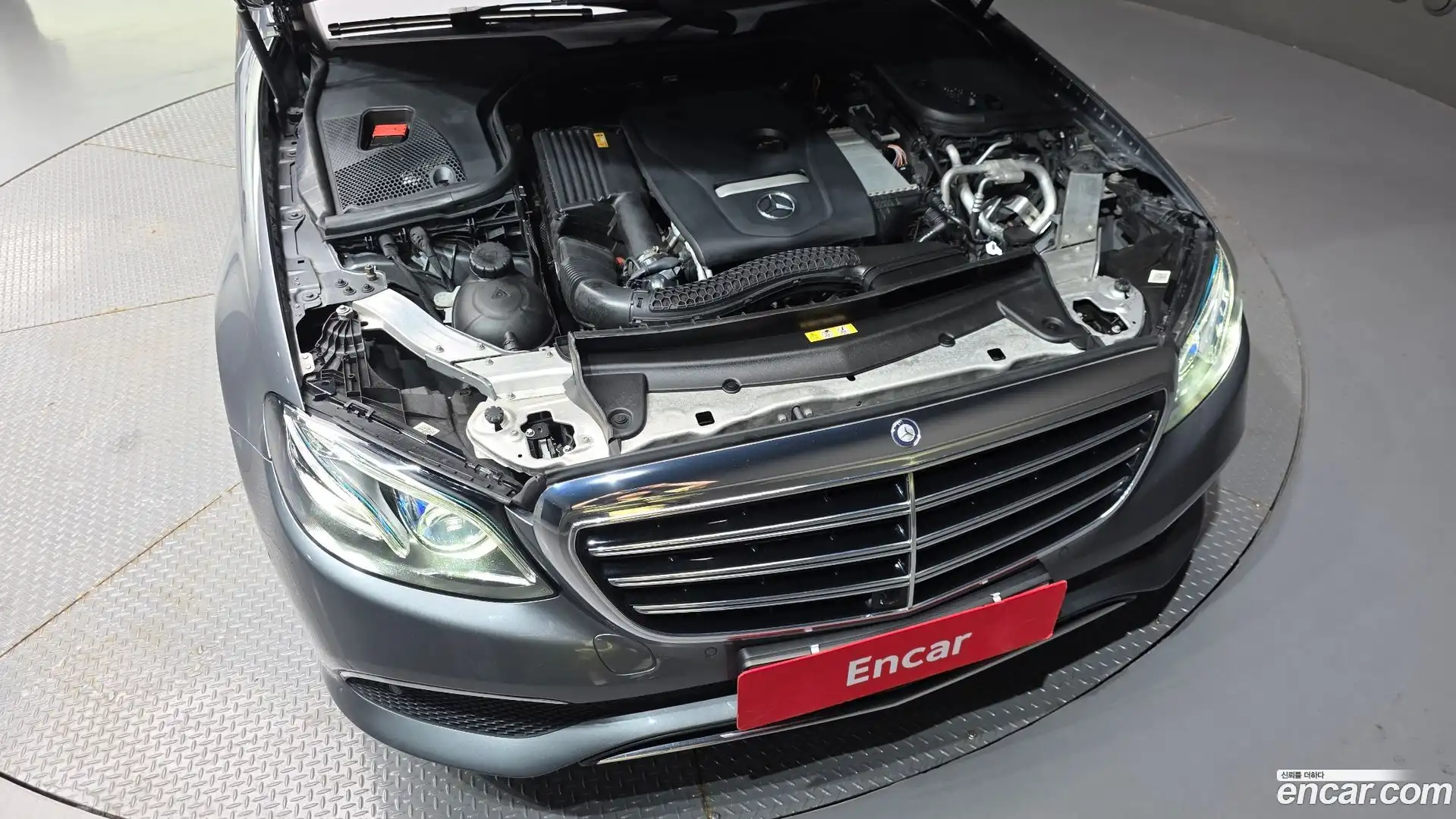 E-Class Mercedes-Benz 2016.6-OUTER-006