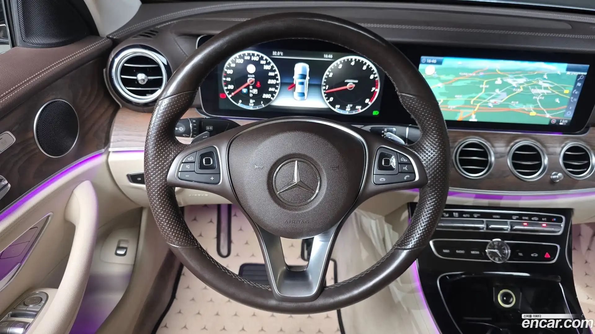 E-Class Mercedes-Benz 2016.6-OPTION-017