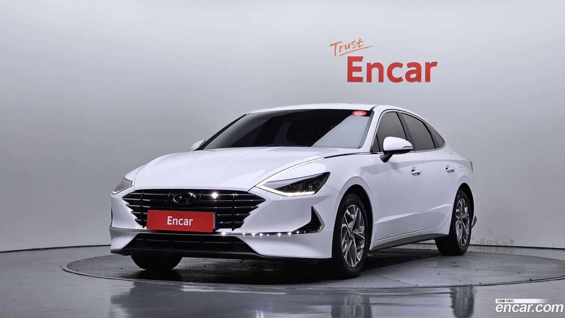Main__Slider__Photo:Sonata Hyundai 2023.1-0