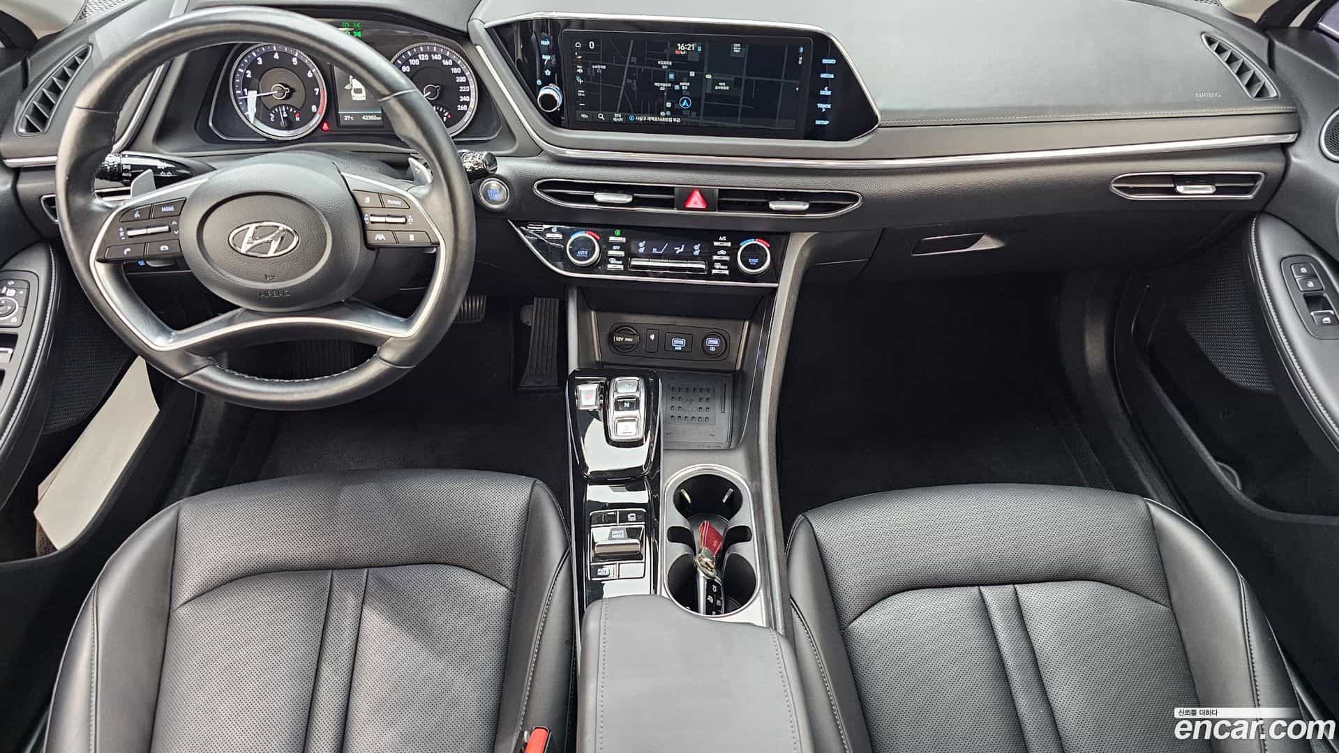Sonata Hyundai 2023.1-INNER-007