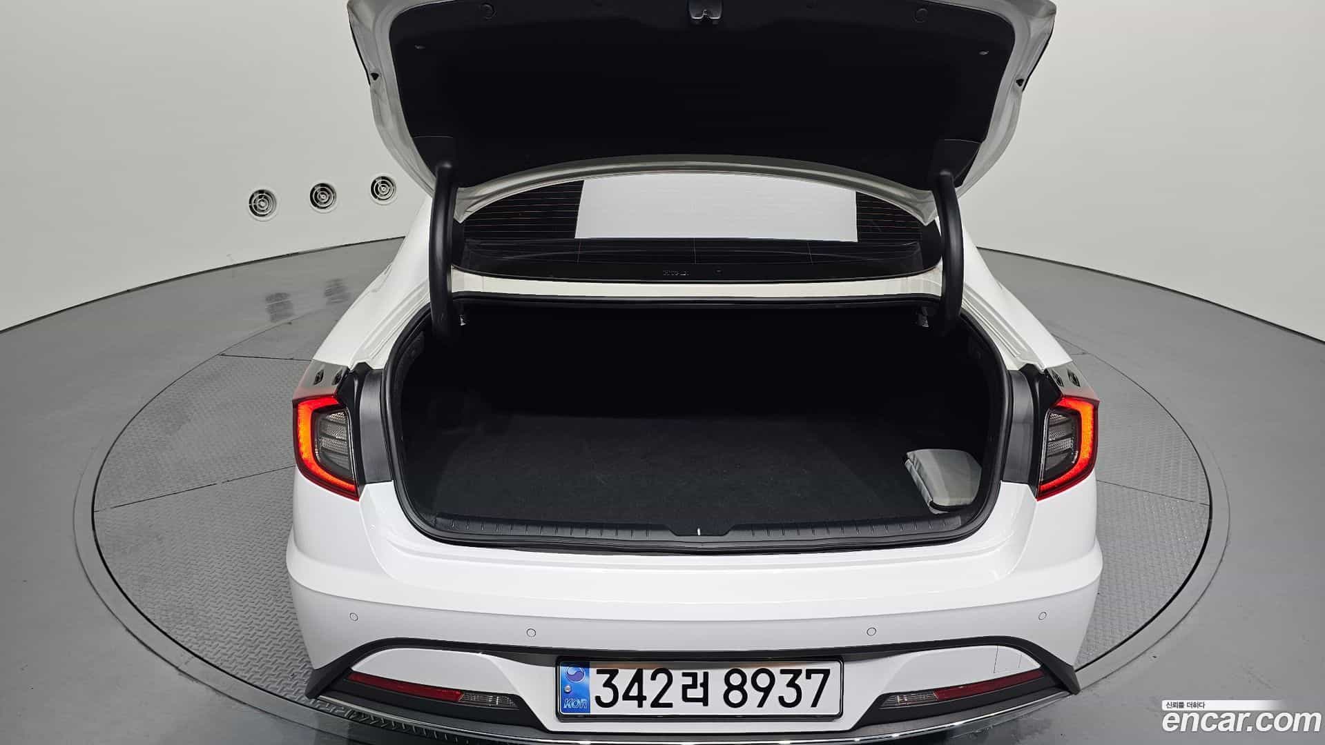 Sonata Hyundai 2023.1-OPTION-024