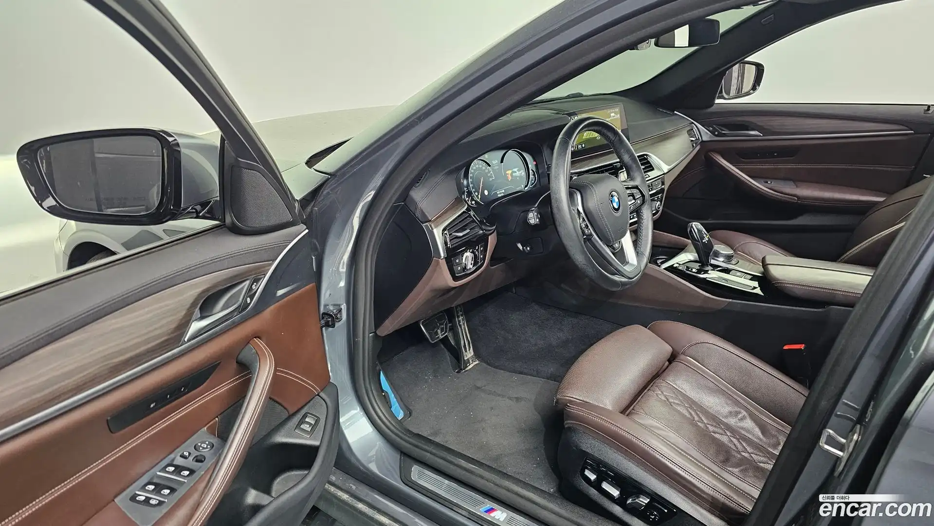 5-Series BMW 2018.3-INNER-010