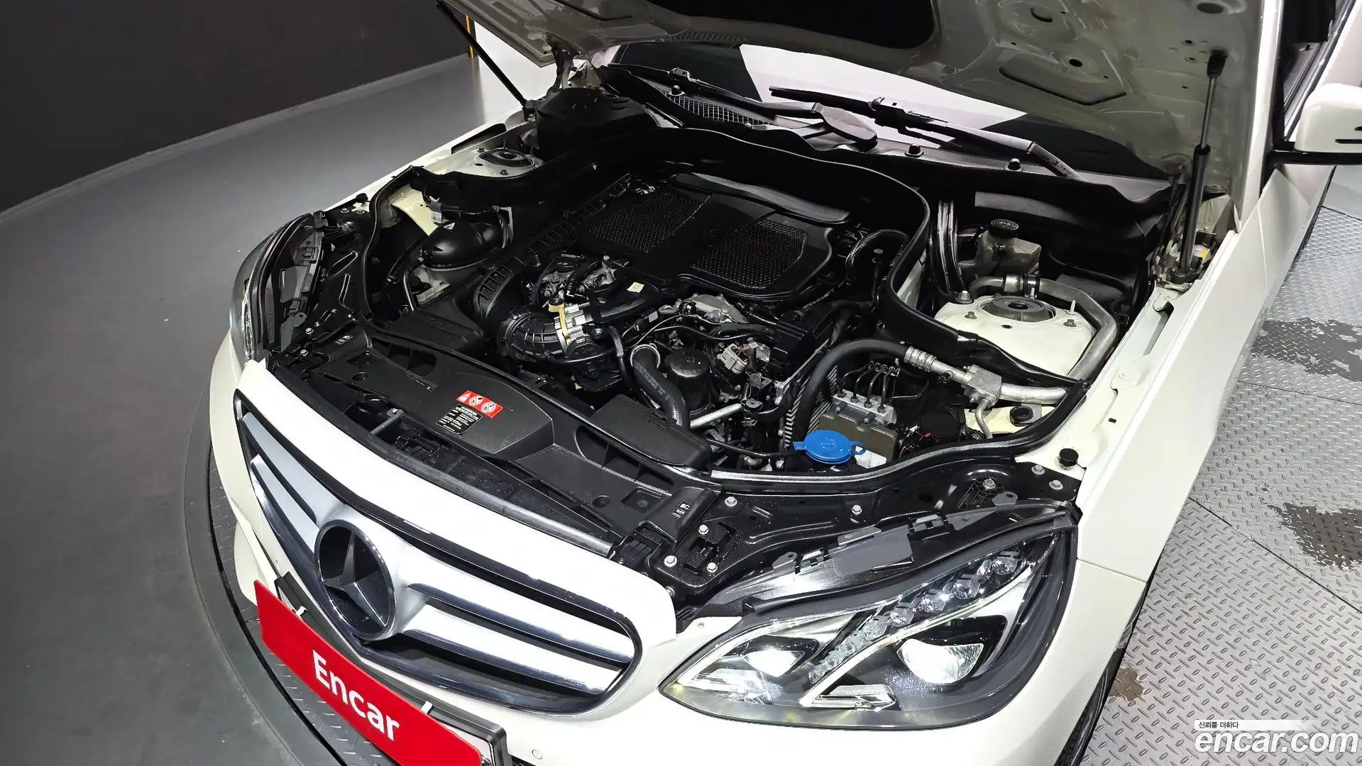 E-Class Mercedes-Benz 2015.1-OUTER-006