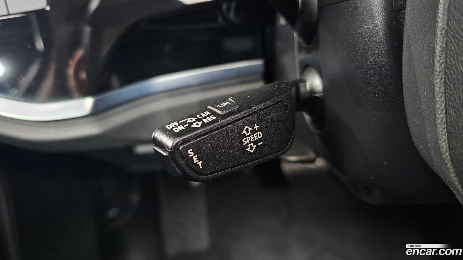Q3 Audi 2020.10-OPTION-017