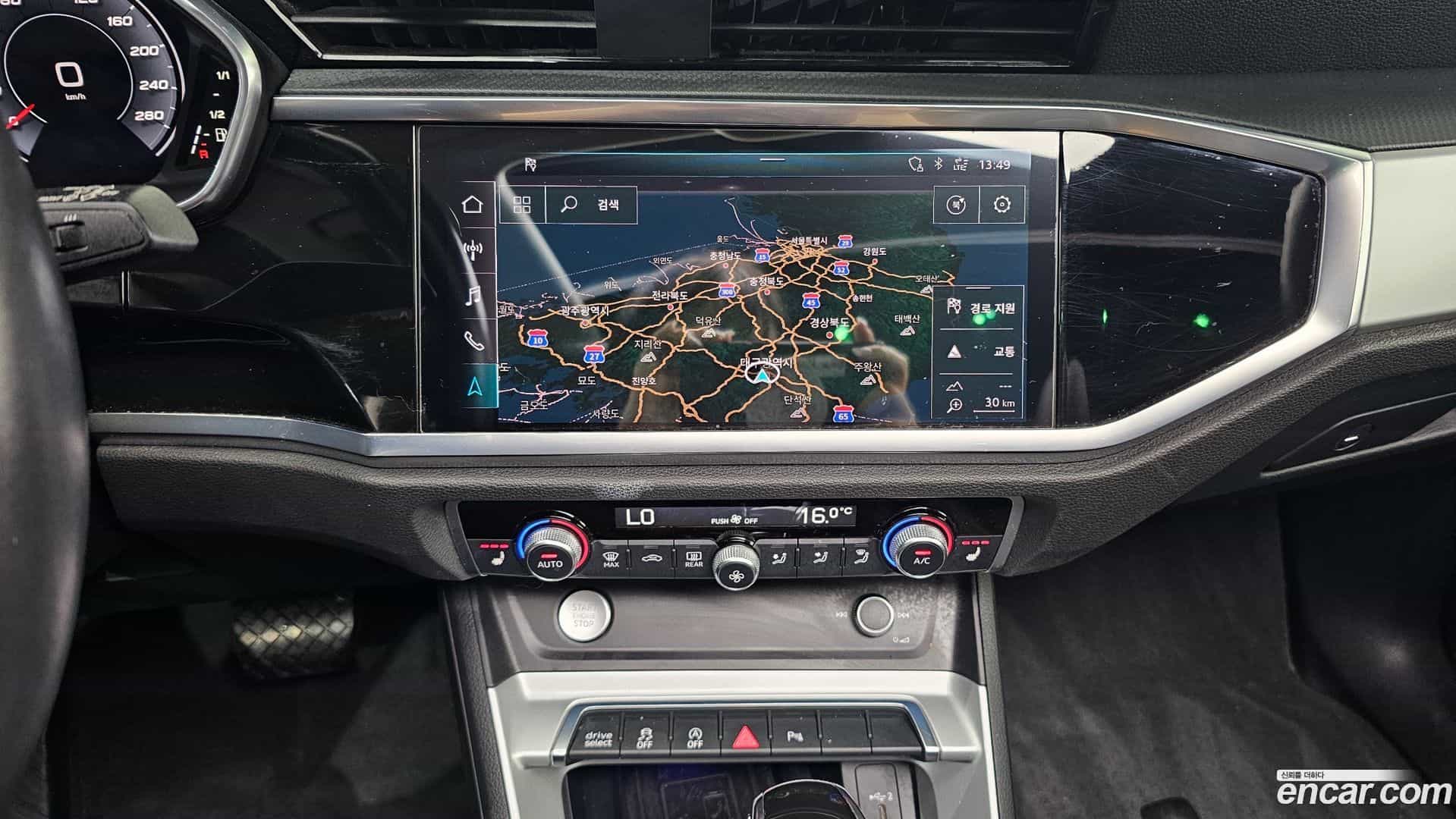 Q3 Audi 2020.10-OPTION-018
