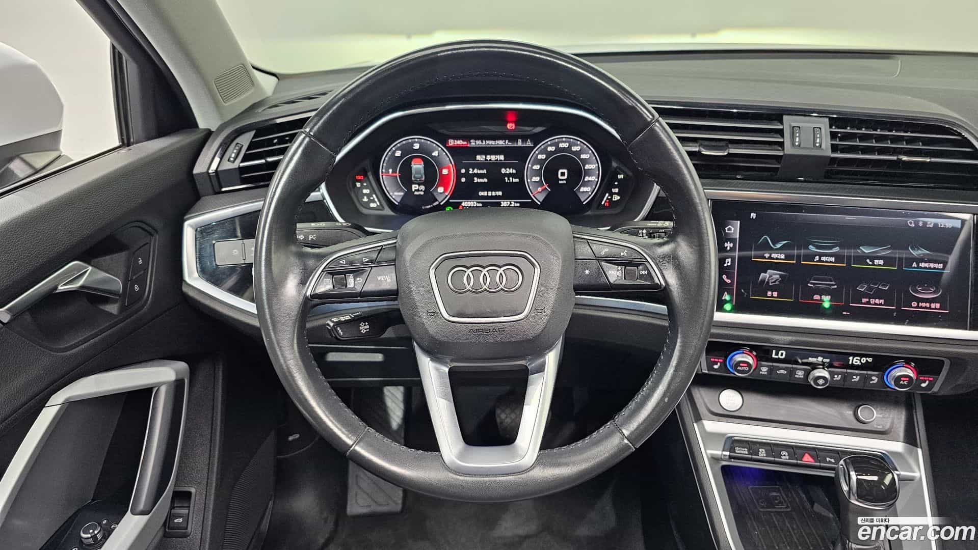 Q3 Audi 2020.10-OPTION-019