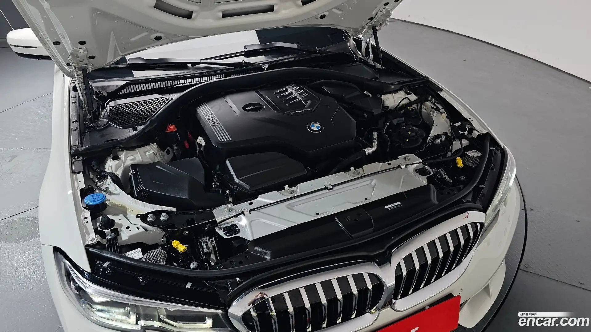 3-Series BMW 2022.6-OUTER-006