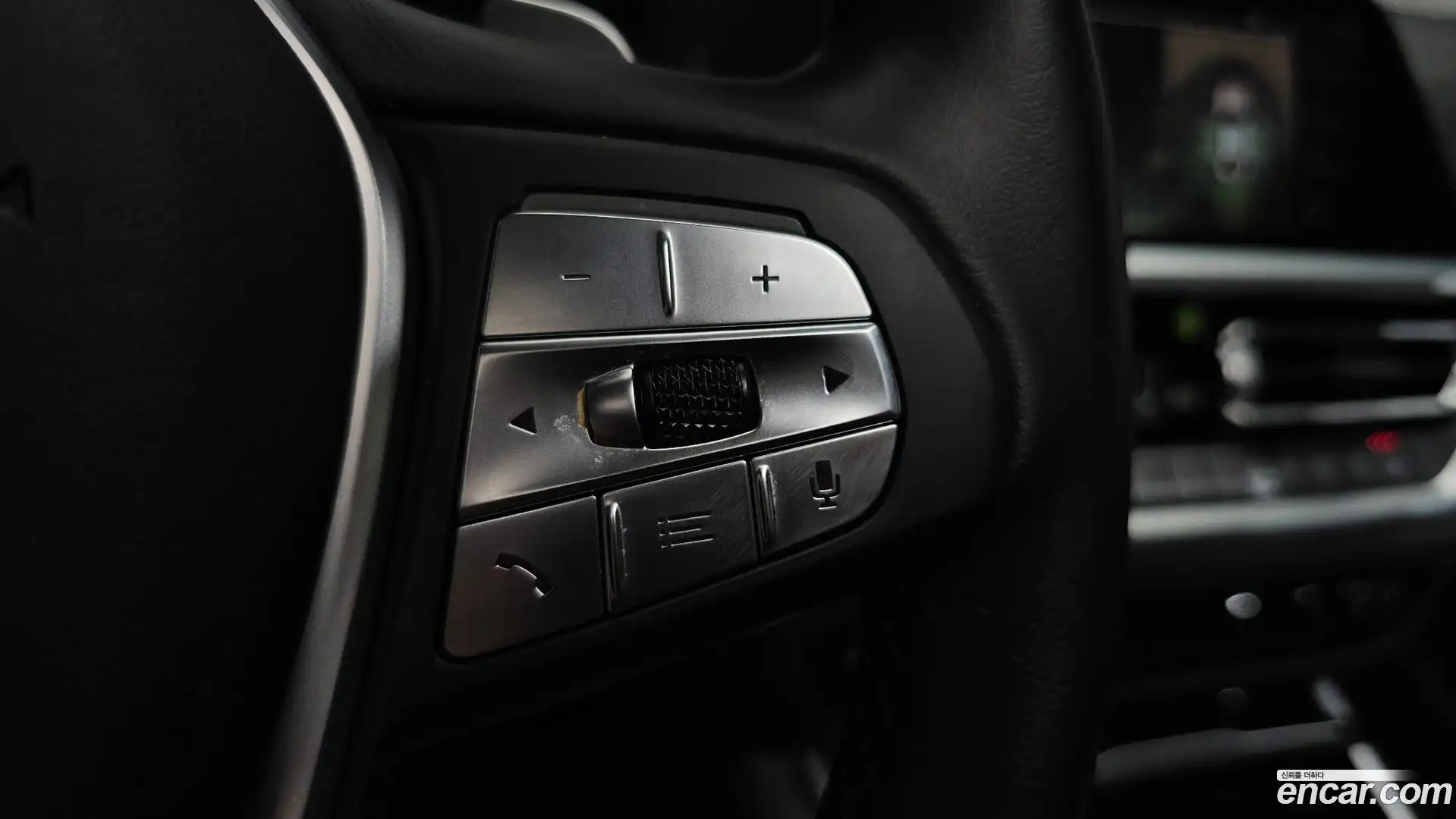 3-Series BMW 2022.6-OPTION-043