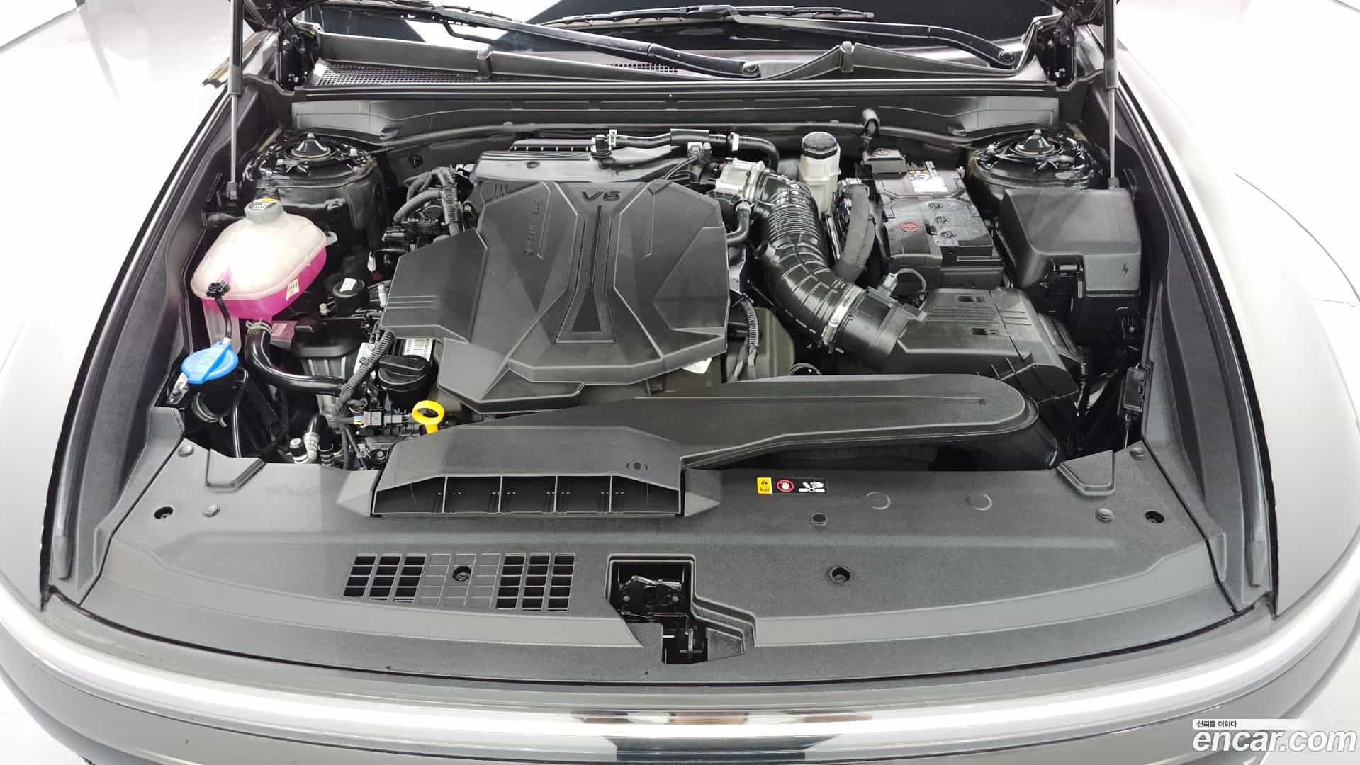 Grandeur Hyundai 2023.0-OUTER-006