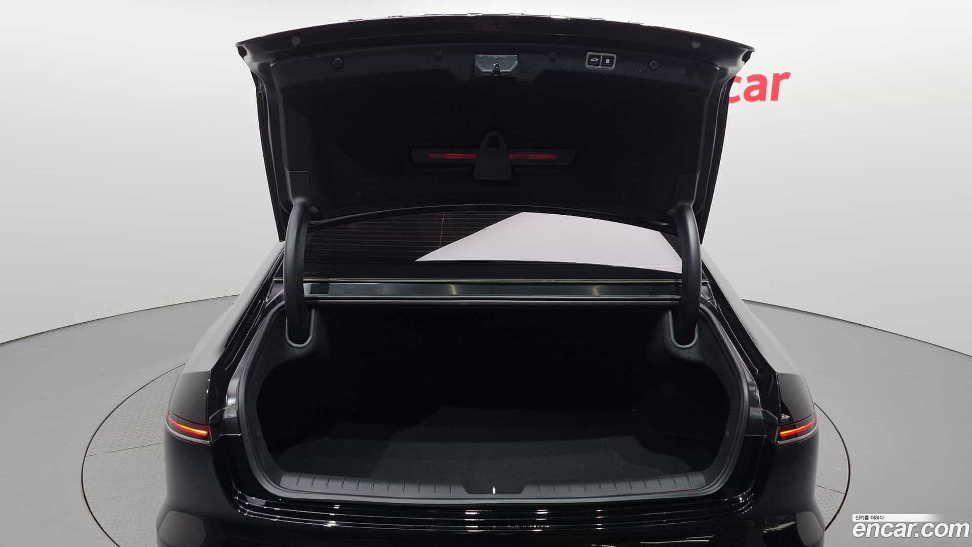 Grandeur Hyundai 2023.0-OPTION-020