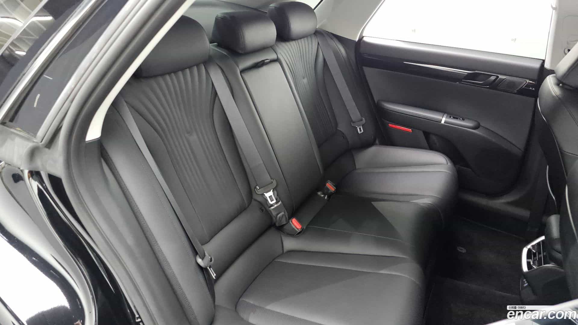 Grandeur Hyundai 2023.0-OPTION-021