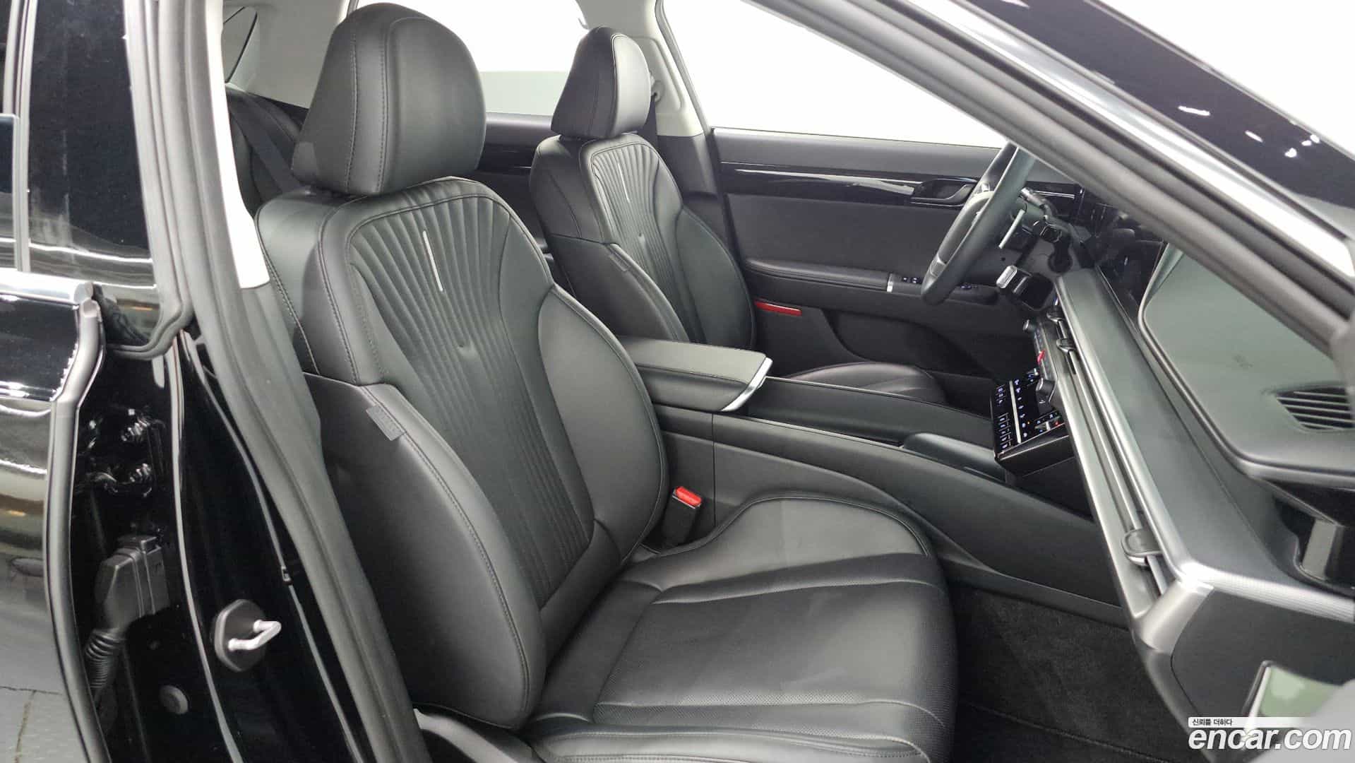 Grandeur Hyundai 2023.0-OPTION-022