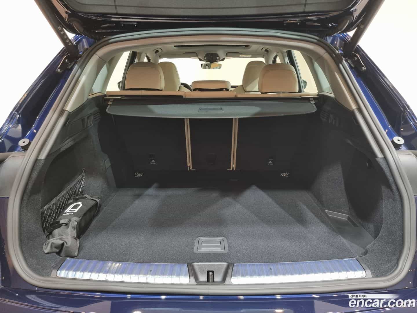 Q5 Audi 2025.8-OPTION-023