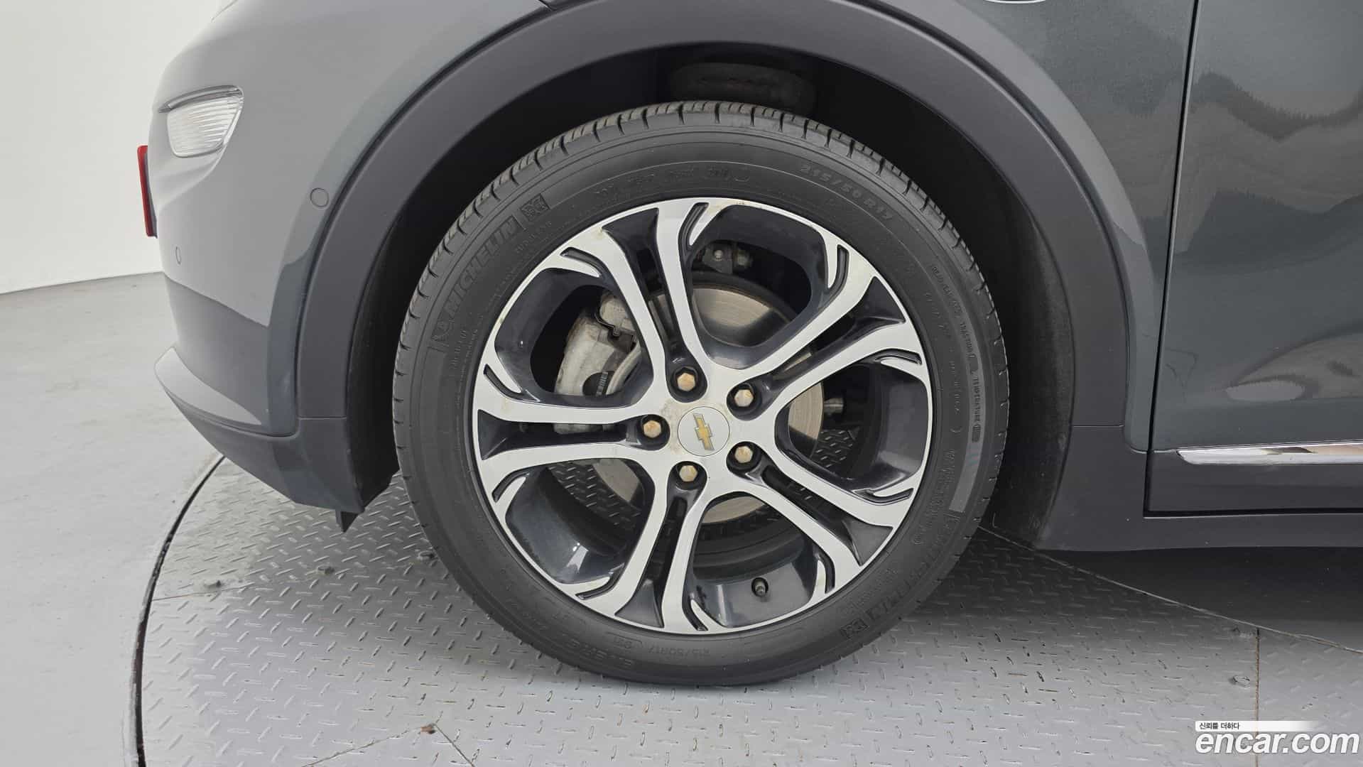Bolt EV Chevrolet 2019.11-OUTER-005