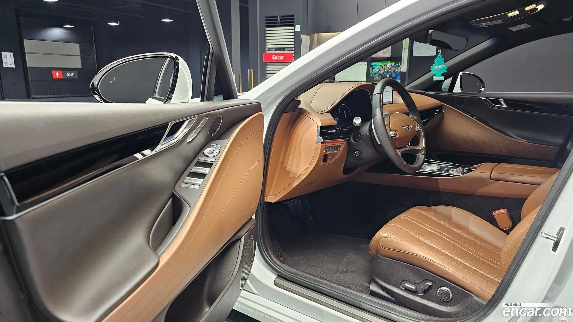 G80 Genesis 2021.4-INNER-010