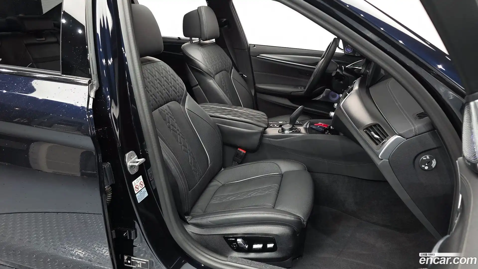 5-Series BMW 2023.6-OPTION-015