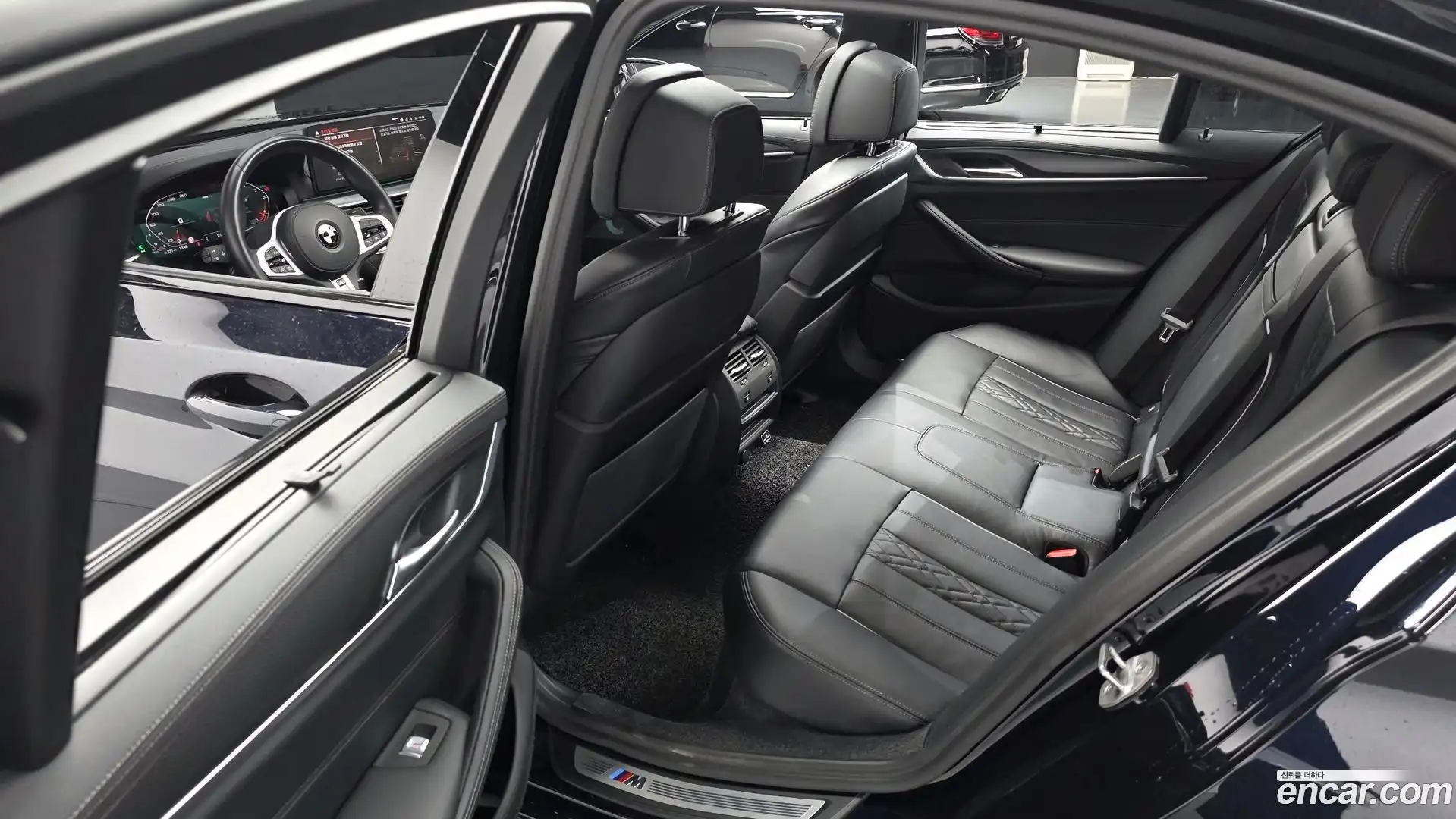 5-Series BMW 2023.6-OPTION-016